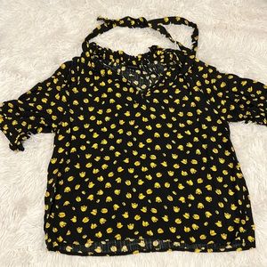 Who What Wear Black and Yellow Blouse | Size Small